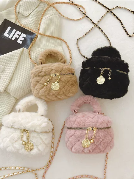 Children's plush bag Princess Chanel style embroidery chain 2023 new portable shoulder crossbody change accessories women's bag