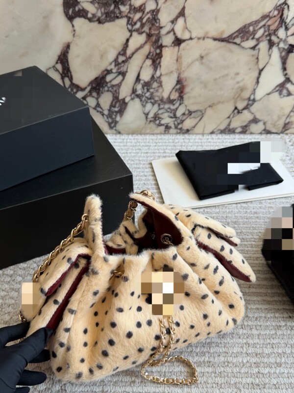 26A New Model 25bag Leopard Print Plush Drawstring Hobo Bucket Bag Mini Chain Shoulder Underarm Bag Bowling Bag