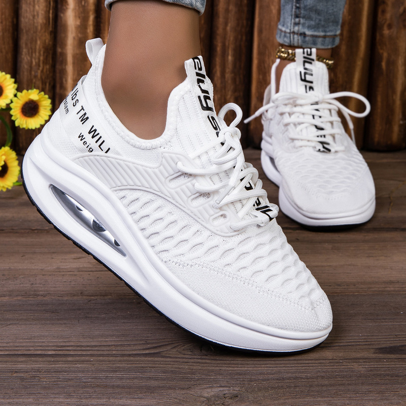 Cross-Border Large Size Women's Shoes Mesh Breathable Sports Shoes Lightweight Mom Running Shoes Casual Air Cushion Soft Sole Heightening Shoes
