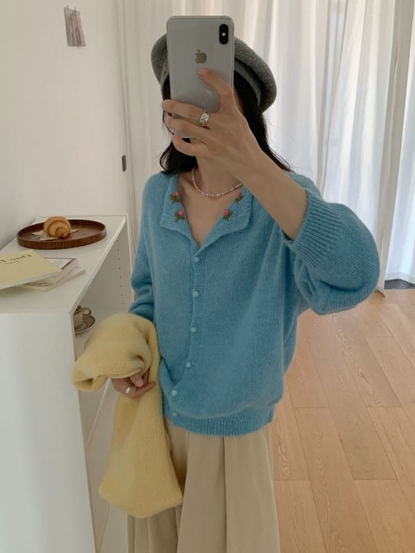 韩系设计感刺绣花朵V领针织开衫温柔软糯糯圆领纯色纽扣毛衣外套|undefined