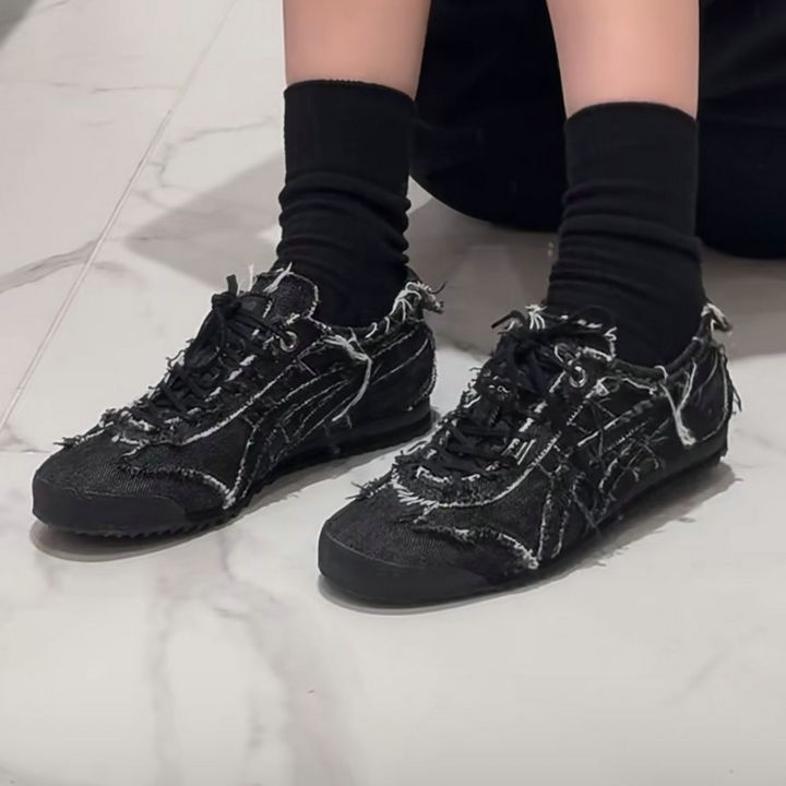 2025 New Tiger Tiger Shoes Denim Tannin Black Blue Retro German Training Shoes Flat T-toe Casual Shoes Men's and Women's Shoes