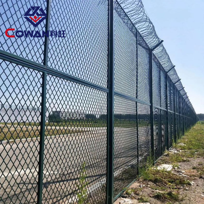 Muro de malla de acero de la prisión, columna en forma de Y, barandilla del aeropuerto, cerca de malla de espina de cuchillo, red antirrobo de escalada, protección de base militar