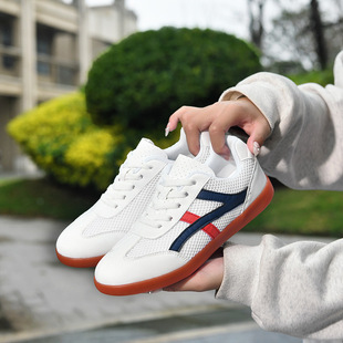 Mesh Tai Chi Shoes, Sports Shoes, Martial Arts Special Sandals for Men and Women, Hollow Practice Tai Chi Couple Models, Lightweight and Comfortable