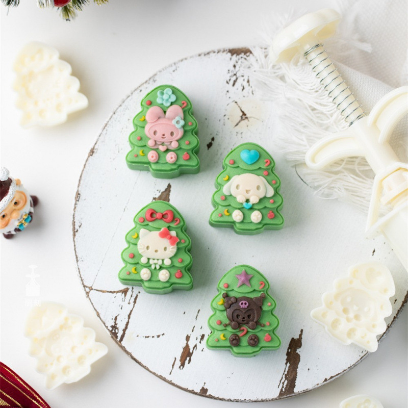 25-30g Christmas tree cake mold Sanrio cartoon hand pressed mung bean cake mooncake mold pineapple crispy tool