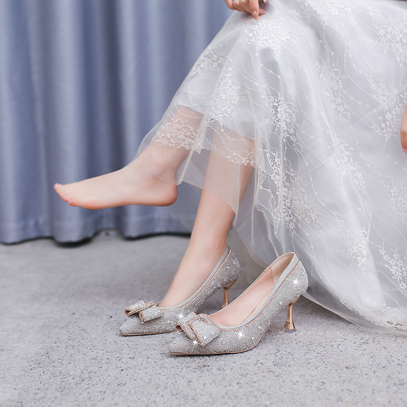婚鞋女2021新款高跟单鞋