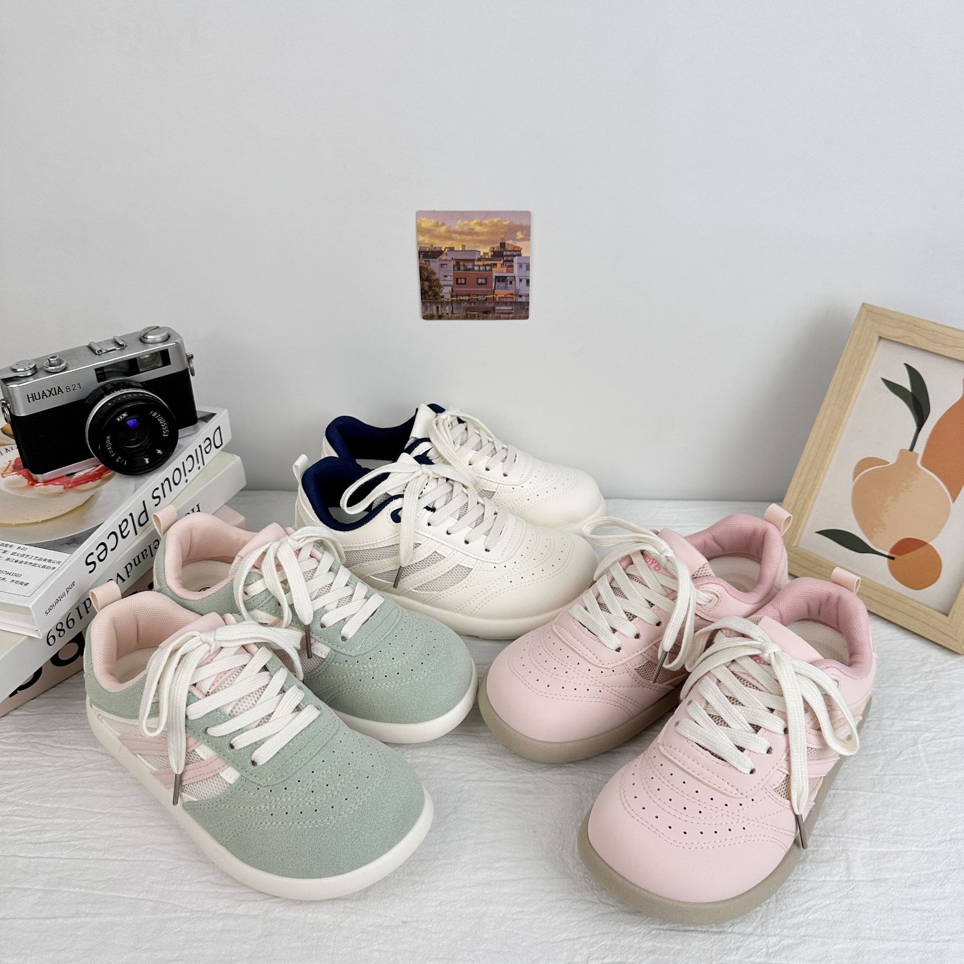 Yuanbo zapatos casuales para mujeres 2025 nuevos zapatos de verano zapatos de skate de nicho zapatos blancos pequeños zapatos deportivos