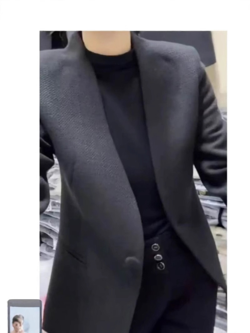 Elegante dames blazer met lange mouwen in slim fit pasvorm_voghion.com