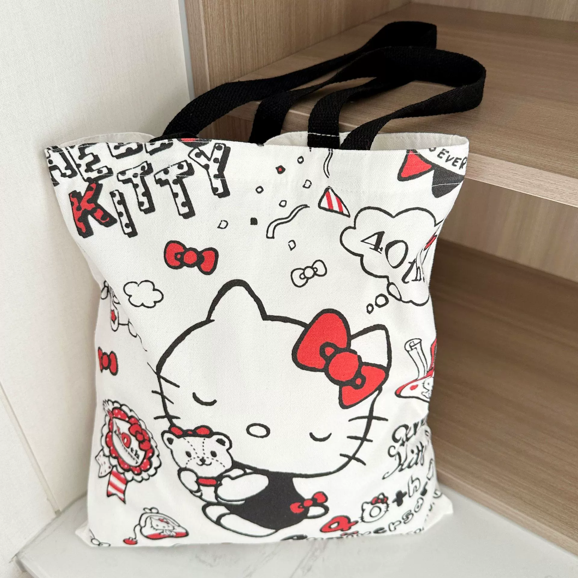 Сумка‑тоут Hello Kitty от Other, просторная холщовая сумка с отделением для карточек с мультяшным дизайном