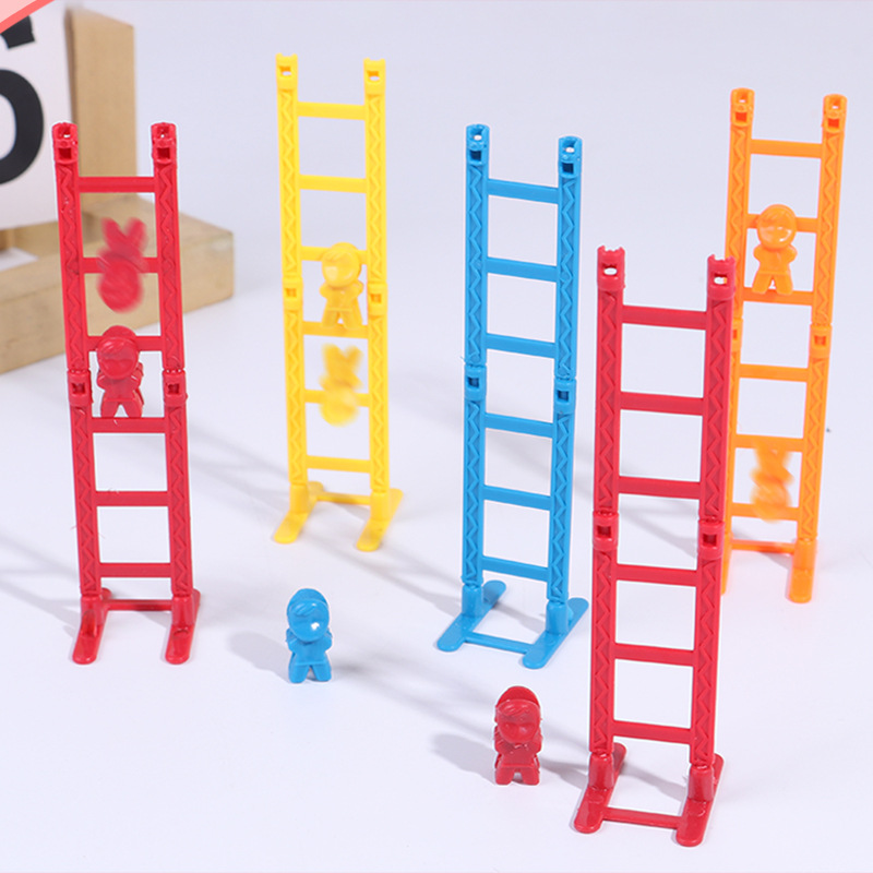 Juguete nostálgico de peques figuras subiendo escaleras - Pequeño juguete, premio para actividades, ideal para tiendas alrededor de escuelas y puestos, suministro al por mayor image 2