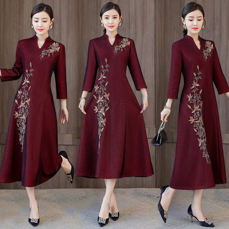 Mother's Wedding Long Sleeve Dress 2024 Fall/Winter New Wedding Cheongsam Young dress