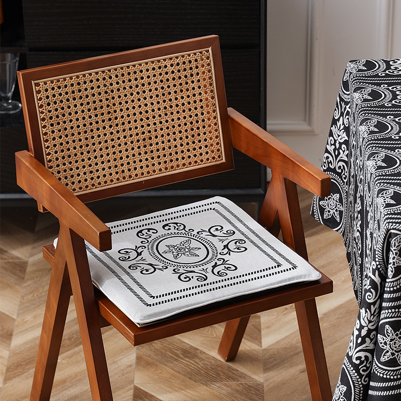 复古浮雕系列棉布提花双面椅子坐垫办公家居餐厅椅垫秋冬加厚坐垫