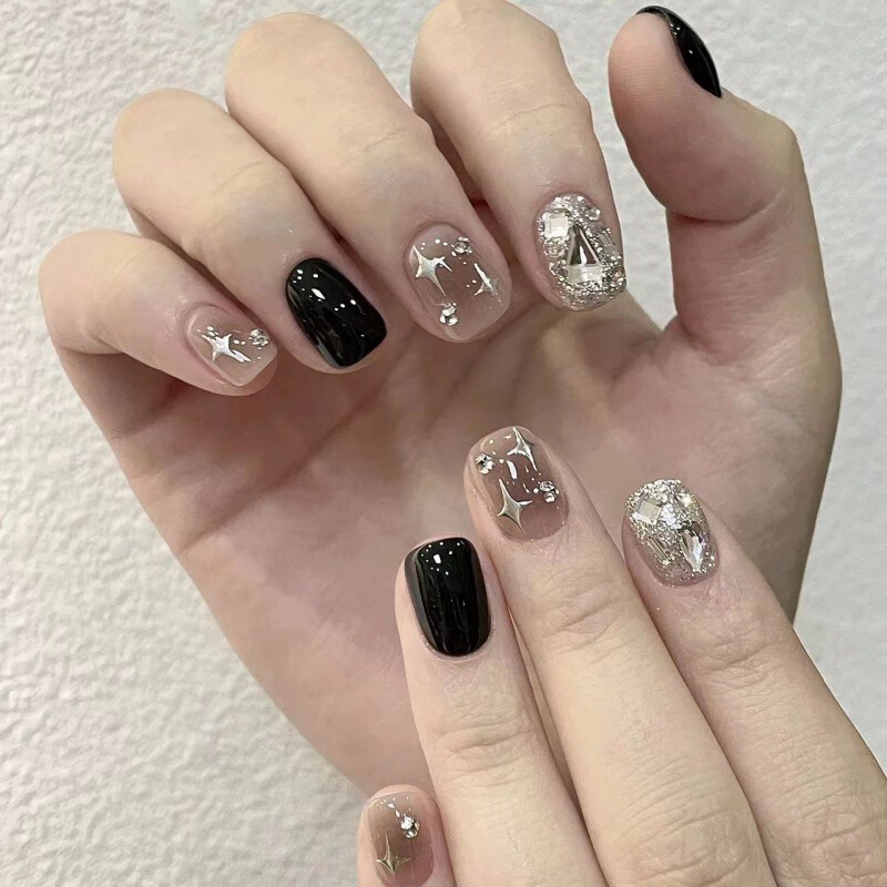 Purely Handmade Phototherapy Wearable Nails, Dark Black Sparkling Diamond Manicure Patches, Finished Products Wholesale, Xiaohongshu Hot Style, Sweet and White Purely Handmade Phototherapy Wearable Nails, Dark Black Sparkling Diamond Manicure Patches, Finished Products Wholesale, Xiaohongshu Hot Style, Sweet and White