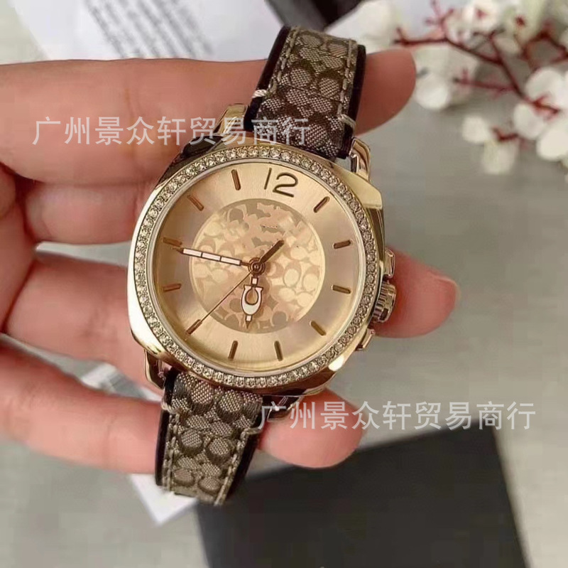 Cross-Border E-Commerce Foreign Trade Watch Fashion Diamond Ring Women's Watch Belt Quartz Watch Retro Station Sidani Road Watch