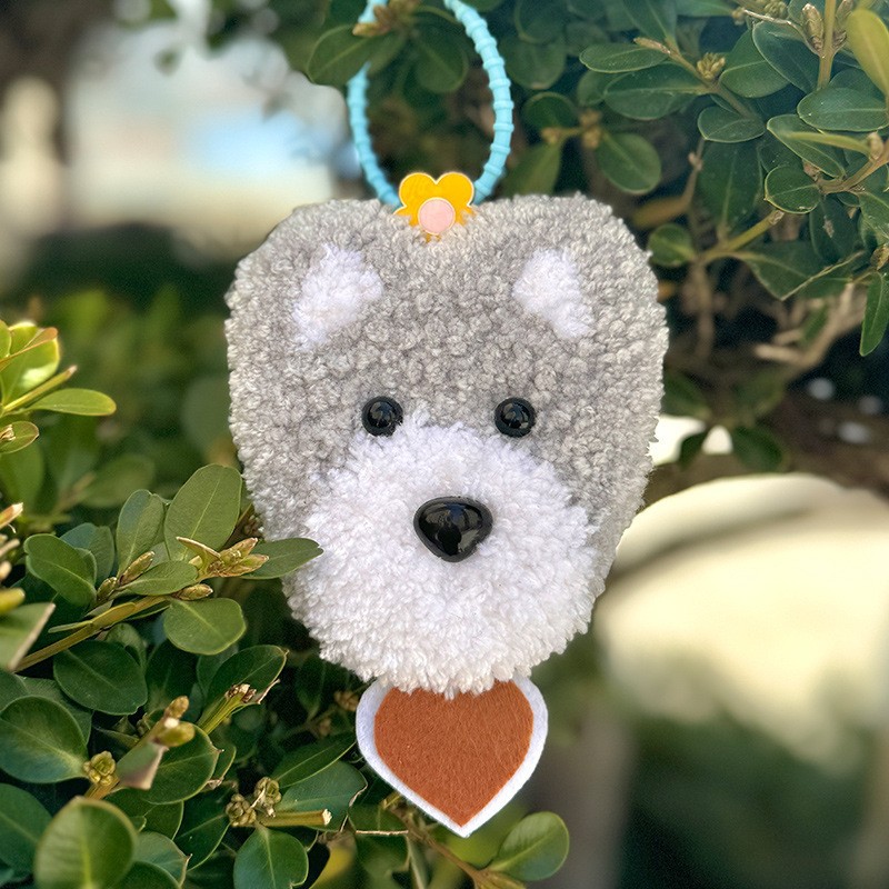 Colgante de pelusa para cachorro - Pelusa pequeña (no terminada)
