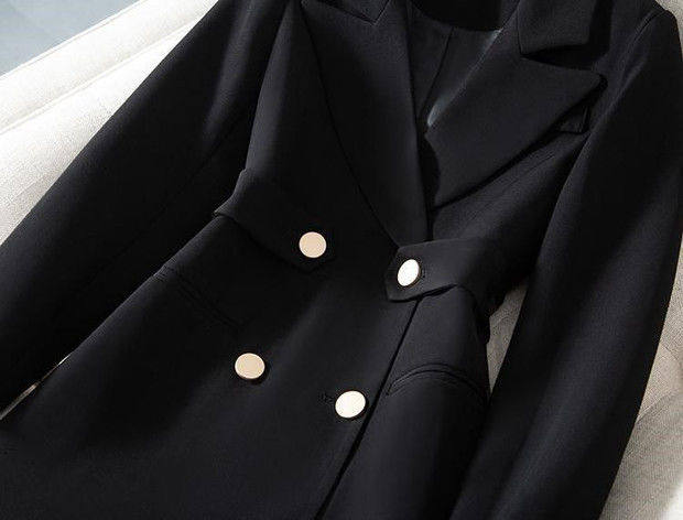Áo blazer nữ dáng eo dài vừa, tay dài, đệm vai, cổ vest, phong cách thanh lịch — Màu trắng nhạt, màu đen, trắng, Bông mùa đông màu trắng nhạt chi tiết 7