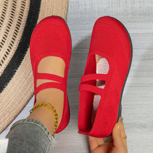 �羳Ь��Ů�w���W���Ьƽ�����mһ�_��ŮЬ�r�����e����Ь����Ь