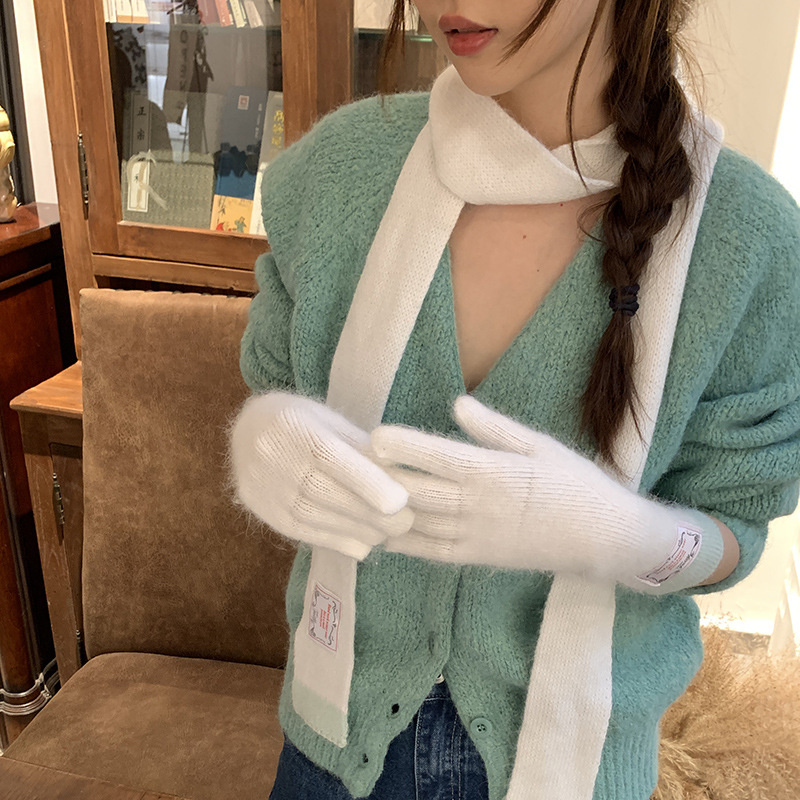 Guantes de bufandas en invierno 2025 nuevo bufandas de lana dulce pantalla táctil guantes de cuello de punto frío