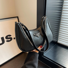 2023新款高級感洋氣小眾設計包包女流行百搭斜挎包單肩腋下包