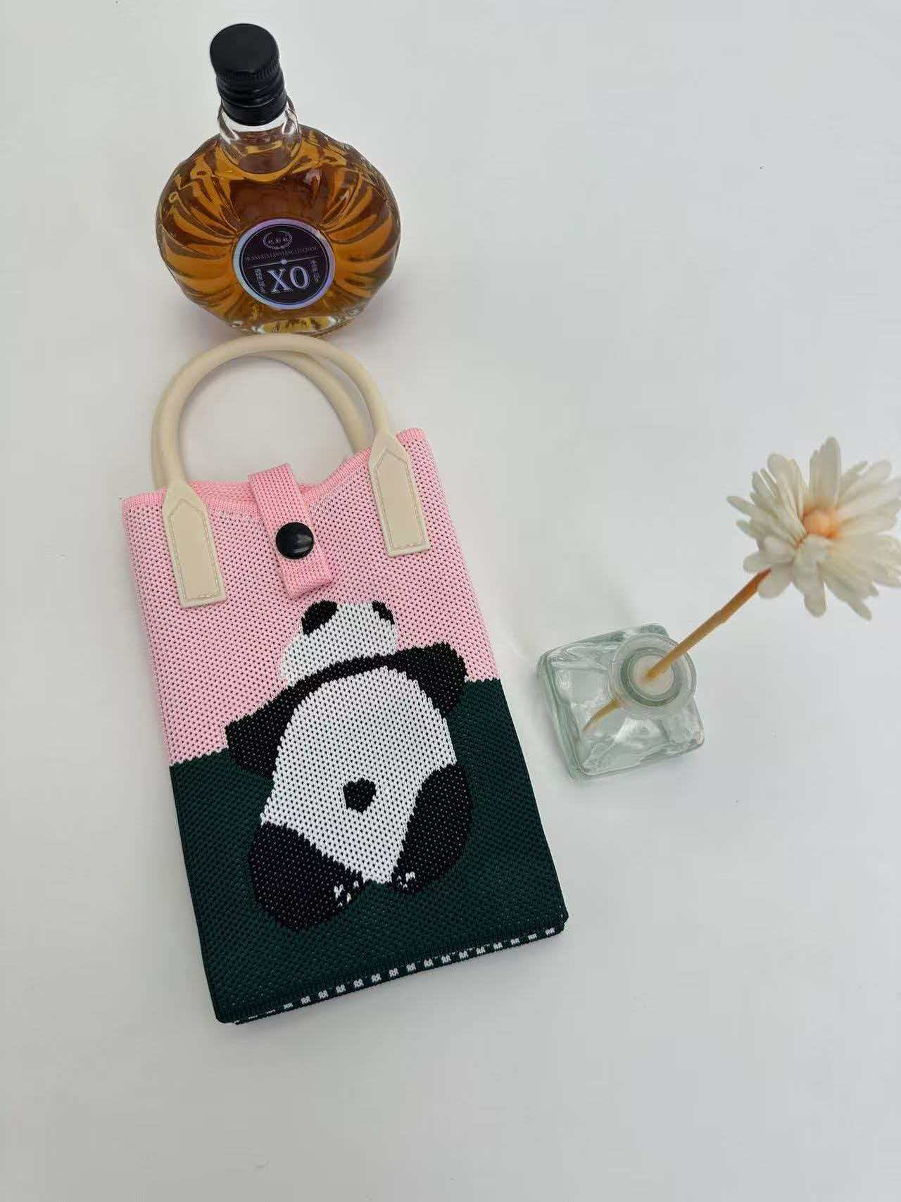 Cartoon Graphic Knit Compact Phone Crossbody Bag 52