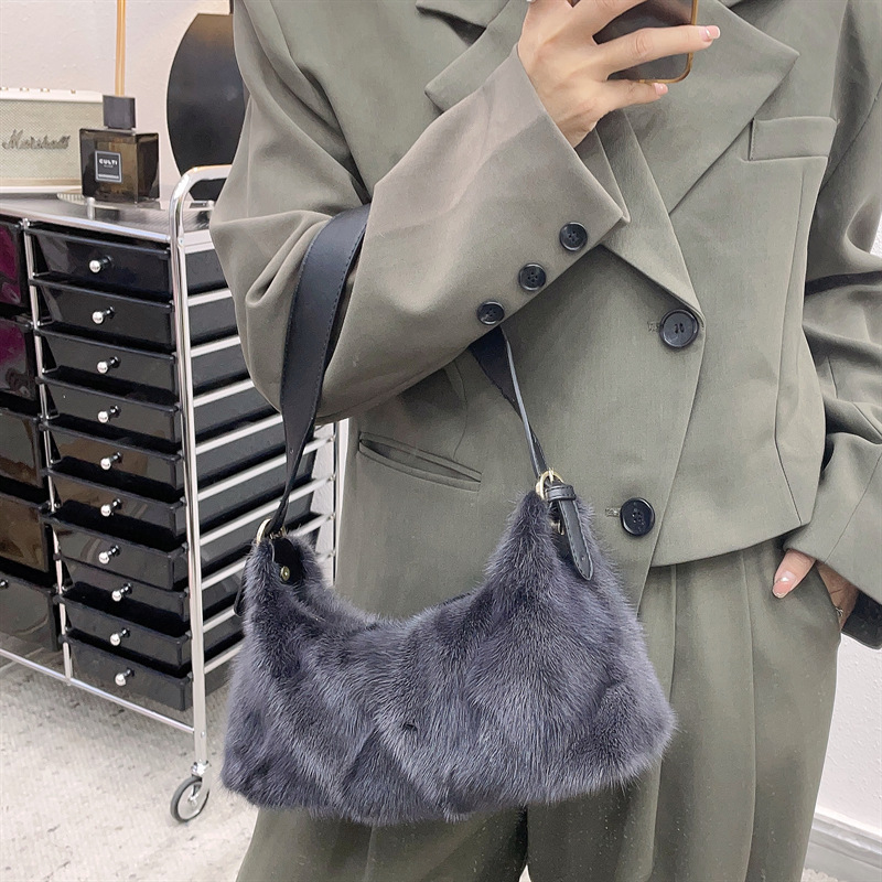 451D7C27F8DC06E767448D0F3ADB14