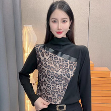 恋紫蝶2025新品时尚洋气百搭拼色豹纹秋冬新款长袖打底衫女士上衣