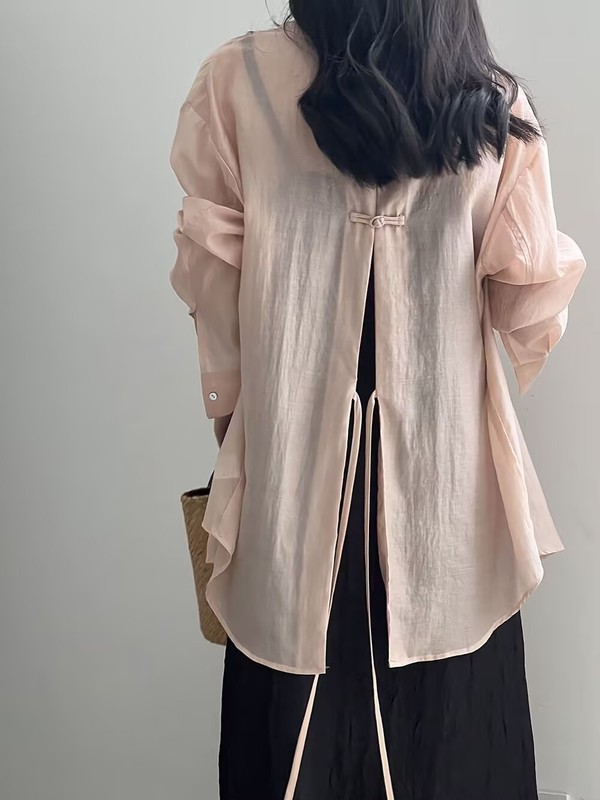 新中国式のボタンの薄い天糸の日焼け止めのシャツの女性の夏は長袖の上着の国風のカジュアルでゆったりしているシャツを開きます。|undefined