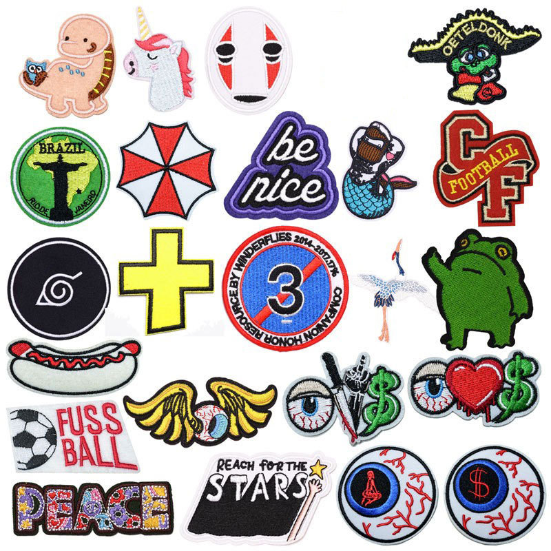 卡通小恐龙角马青蛙布贴血丝眼球徽章衣服饰品贴片可爱配饰胸章贴