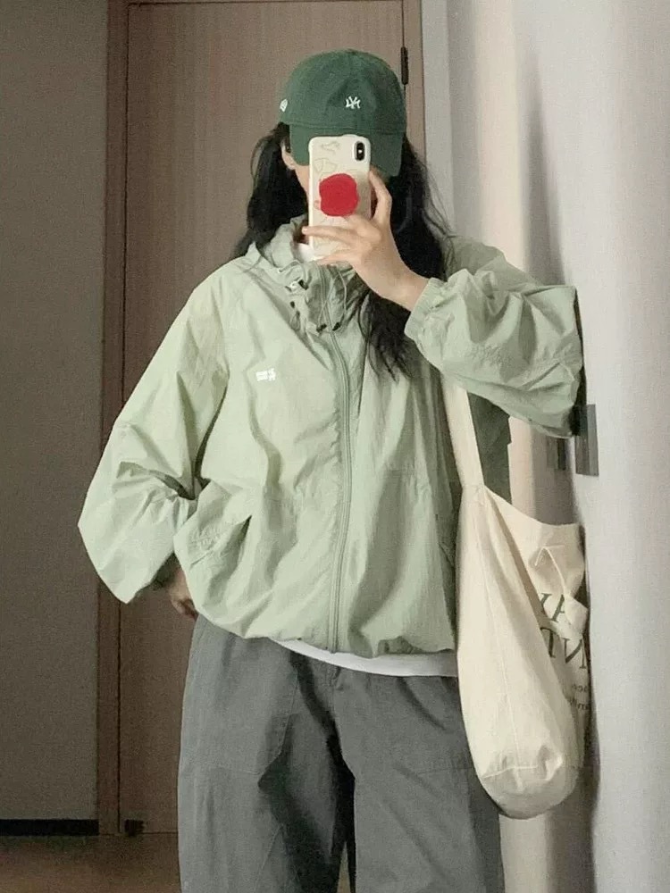 Women's Summer Outdoor Mountain Style Sun Protection Jacket, Thin Sun Protection Jacket, 2026 New Style, Loose Fit, Breathable Sun Protection Clothing