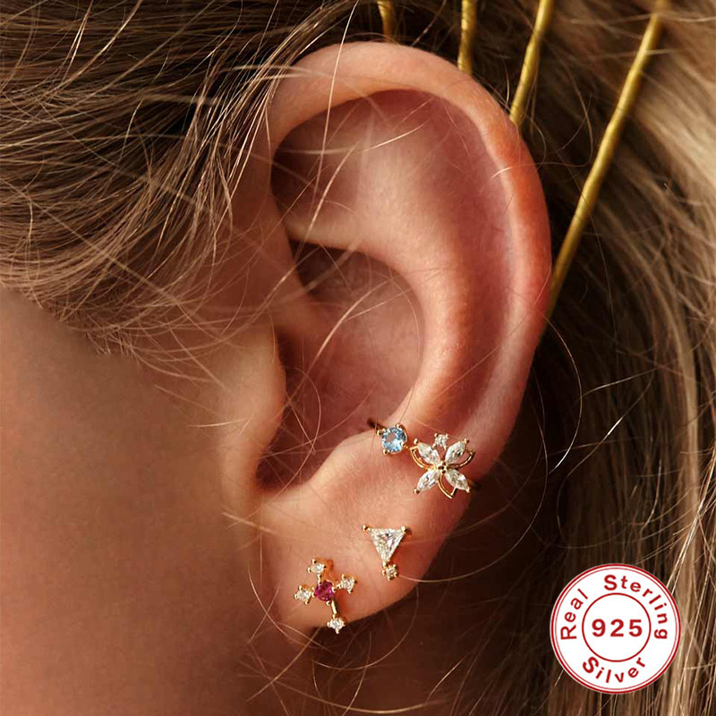 Fashion Geometric Flower Sterling Silver Ear Studs 1 Set