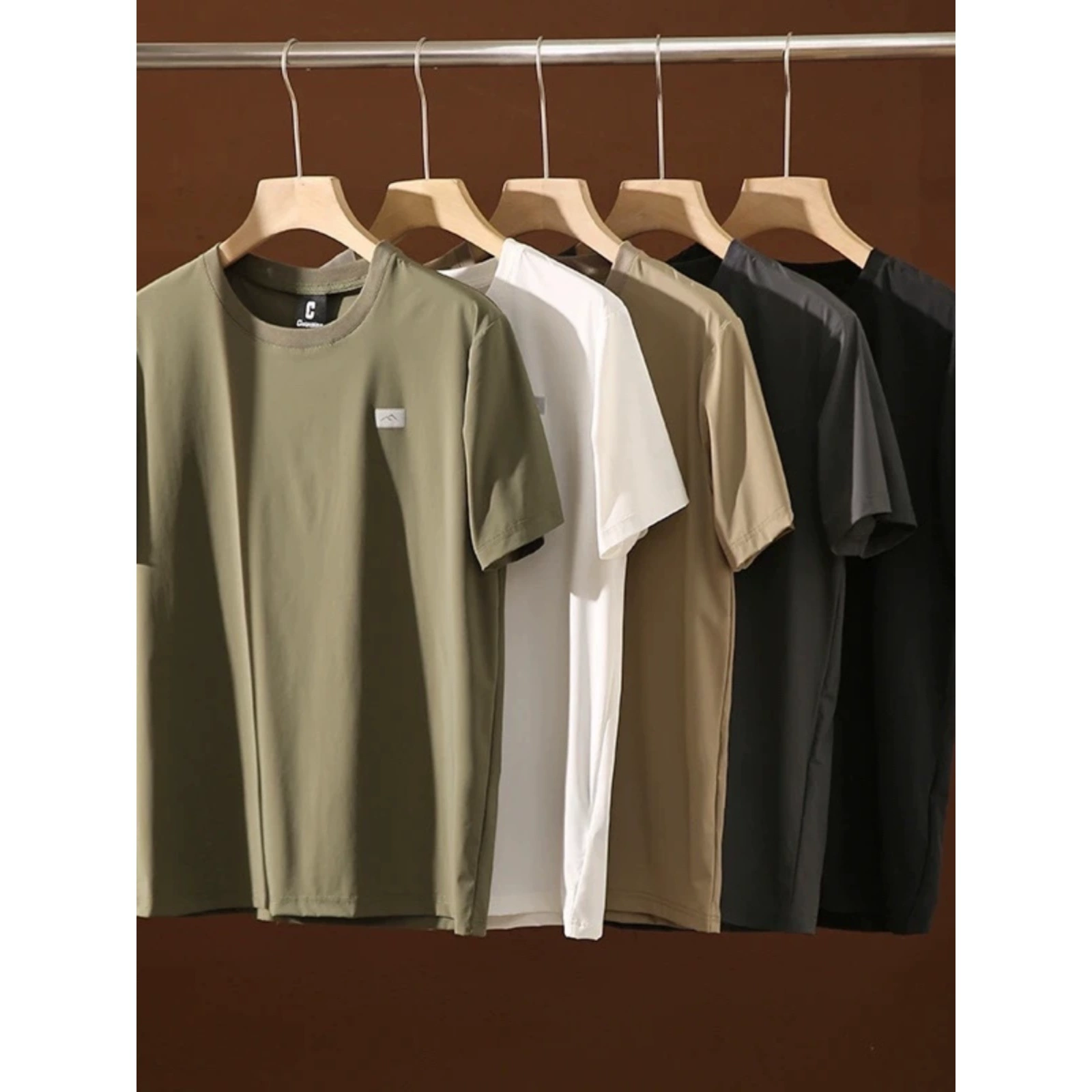 Заказ внешней торговли! Драпированная Удобная прохладная дышащая мужская Спортивная повседневная быстросохнущая футболка с короткими рукавами из ледяного шелка для фитнеса