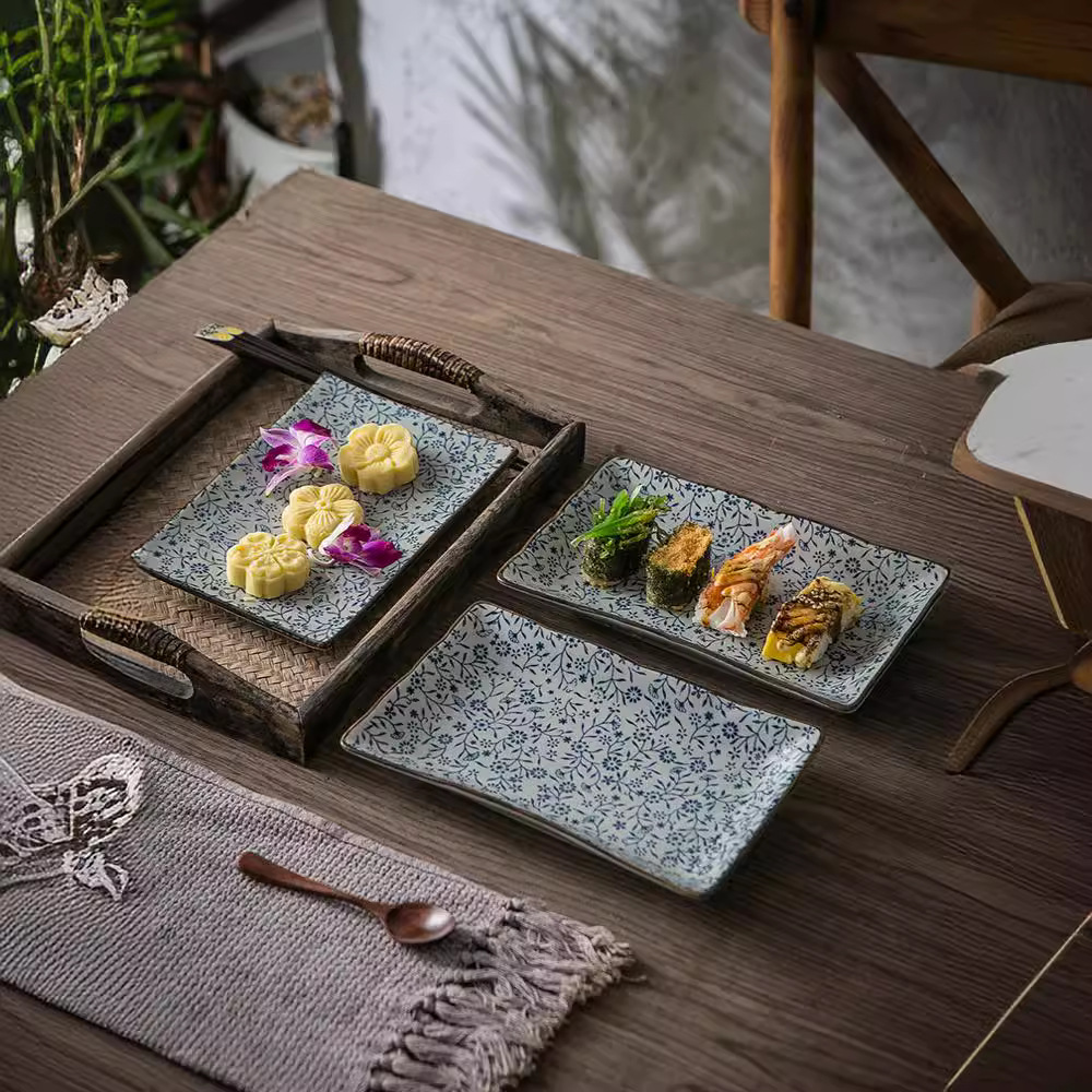 길조 꽃 긴 사각 플랫 플레이트 스시 바베큐 플레이트 세라믹 언더 유약 컬러 골동품 식기 특징 차가운 요리