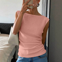 �W���羳���Q������Ʒ�A�IŮʿ�o���ް���ɫ�����@�ݟo�䱳��