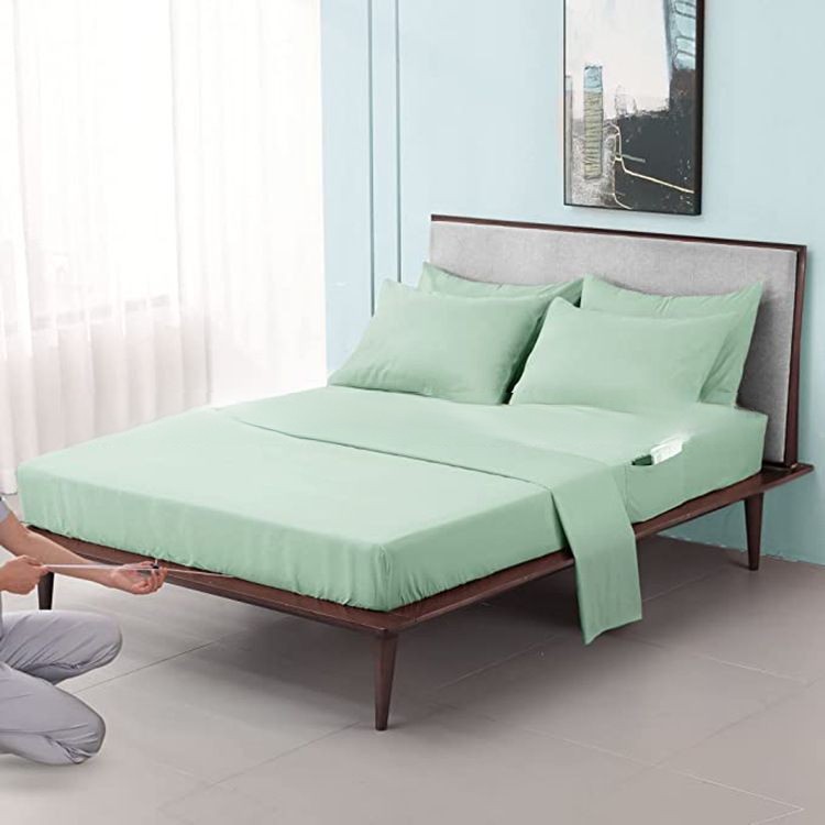 Suministro directo de fábrica nuevo paño cepillado cama de color sólido conjunto de cuatro piezas transfronterizo Amazon