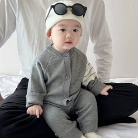 童套装;童裤;连身衣、爬服