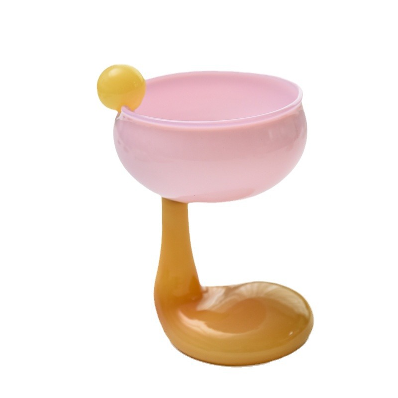 Creativo cóctel estilo ins copa de champán batido de helado copa de postre pudín vaso de helado