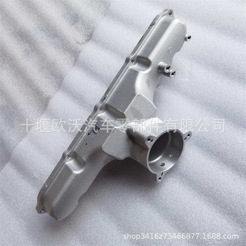 Suitable for Foton Cummins Isf2.8 Engine Accessories Exhaust Manifold 5311135