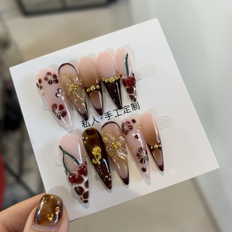Purely Handmade Wearable Nail Art, Carved Manicure, E-Commerce Export, Almond-Shaped Nails, Removable Patches, Wholesale Finished Products