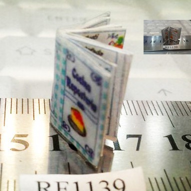 dollhouse miniatures΢������ģ�����㻳��ʳ��ʥ��ʳ����ܰڼ�