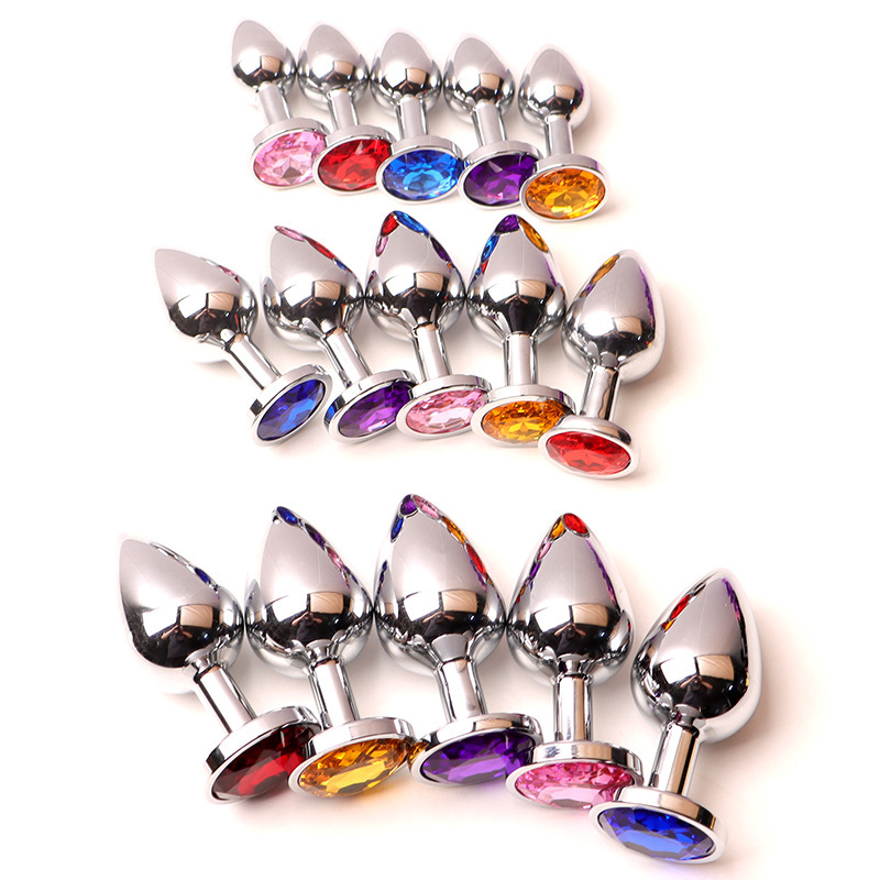 Metal Anal Plug Set with Diamond Detail, 3 Sizes with Velvet Pouch — detail image 34