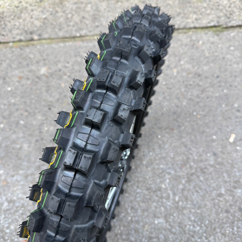QiuLong LightBee modified front 1.6-21inch front wheel assembly with Yousheng 7-series aluminum alloy rims and Newmax tires