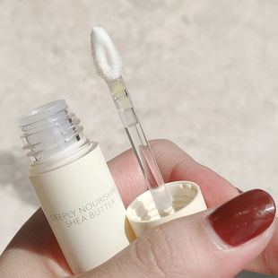 Shea butter lip moisturizing and repairing lipstick base lip balm moisturizing and hydrating lip oil explosions can be used on behalf of hair