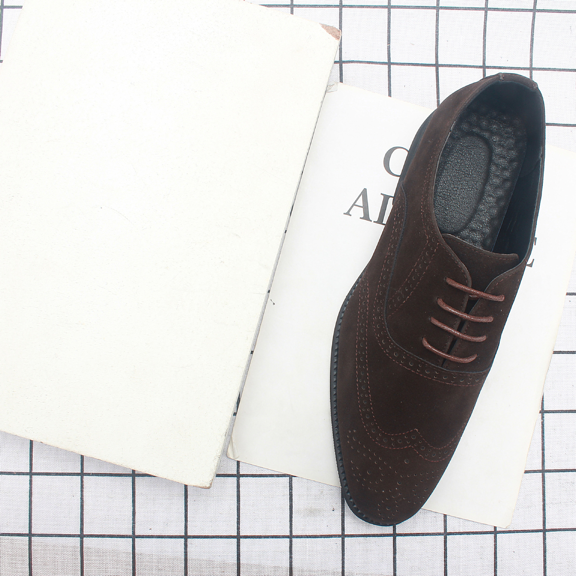 ����Ӣ�׼�Լʱ�аٴ�������Ь������ϵ��Ь87220