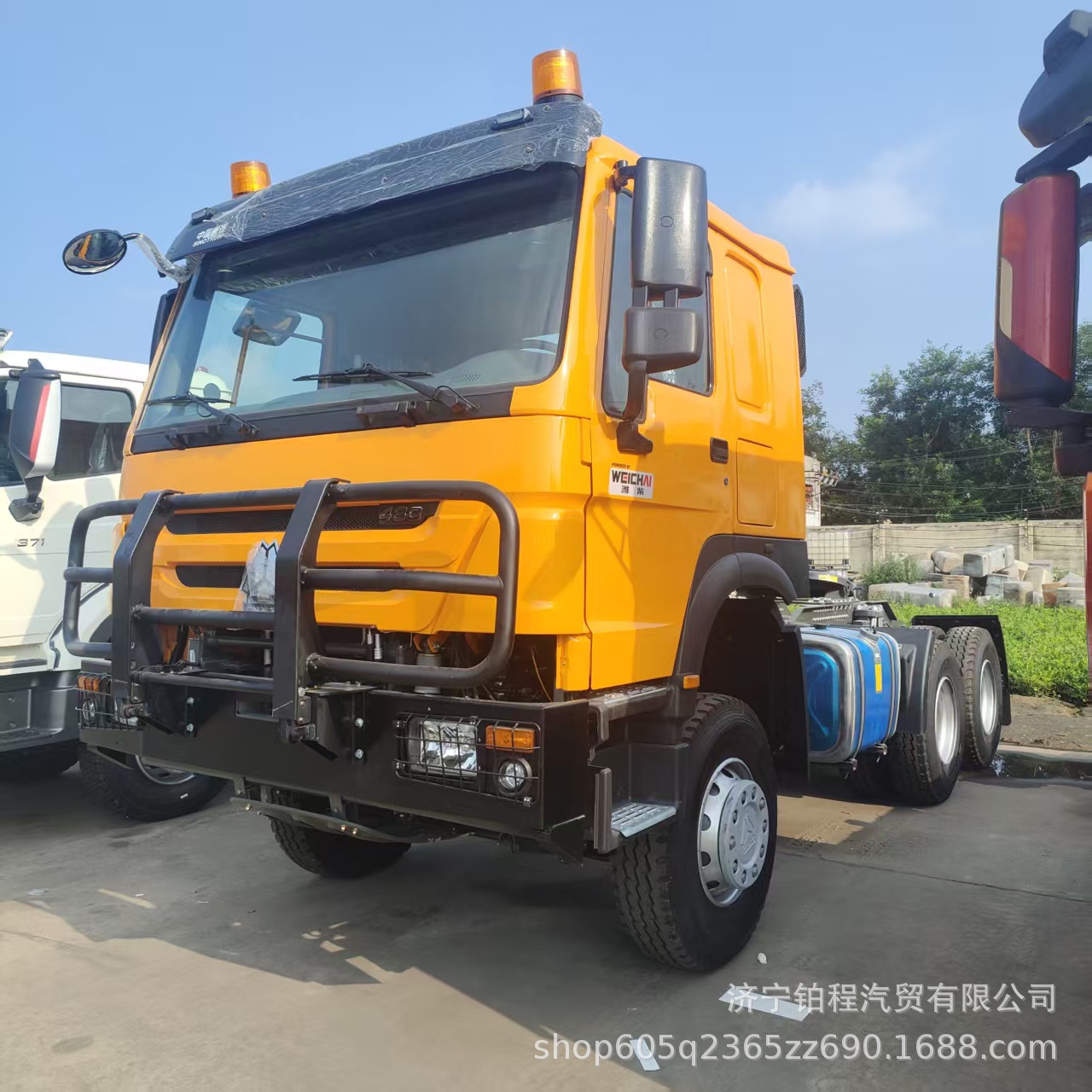 Brand new HOWO NX tractor head 5.6m with large box dump truck and large pump engine, available for immediate delivery, specifically for mining areas