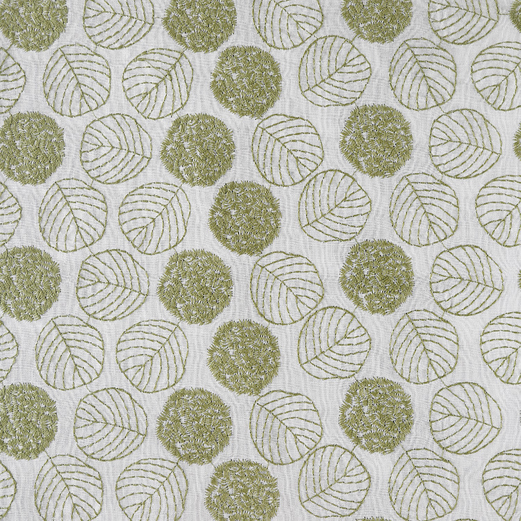 メーカーはラミー麻綿の刺繍布を供給しています。