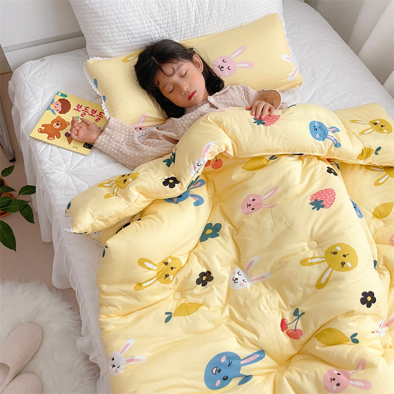 베개가없는 오래 먹은 토끼