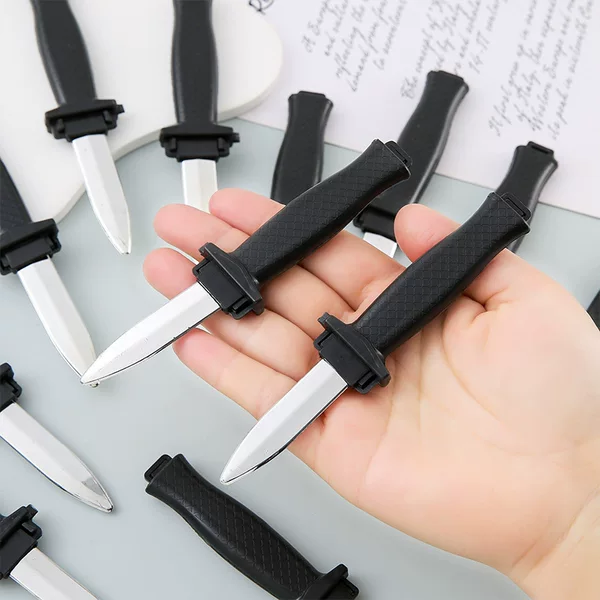Mini Prank Toy Retractable Knife Prank Spring Retractable Bayonet Fake Knife Prank Toy Performance Prop Wholesale