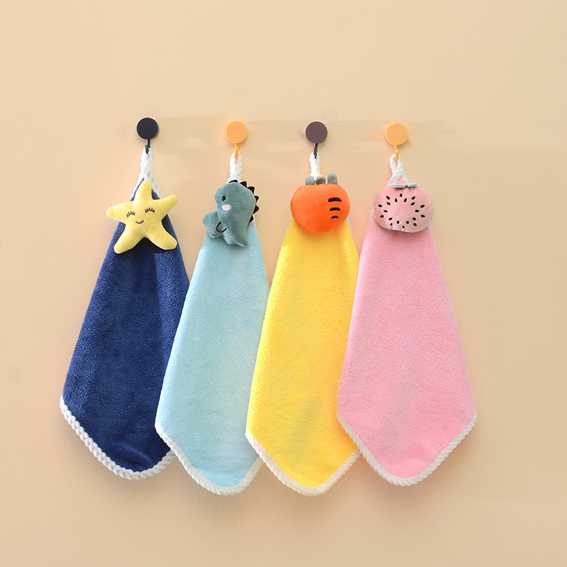 Coral Fleece Thickened Hand Towel, Hangable Kitchen Cloth, Cartoon Cute Hand Towel for Children, Thickened and Hangable