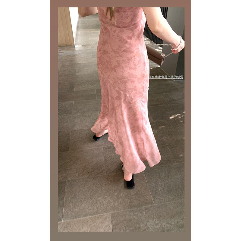 HEYGIRL黑哥 灰粉调 小鱼尾拼接吊带碎花连衣裙女春收腰显瘦长裙|undefined
