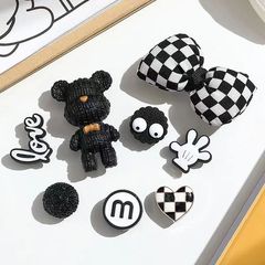 新商品の暴力熊洞靴の花の靴は穴の靴の花のdiyの部品を掛けて装飾を掛けて国境を越えて卸売りします。
