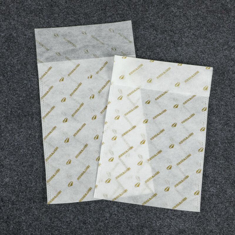 Customized Non-Woven Flat Pocket Belt Leather Goods Doll Dust Bag Custom Embossed Laminated Drawstring Non-Woven Bag